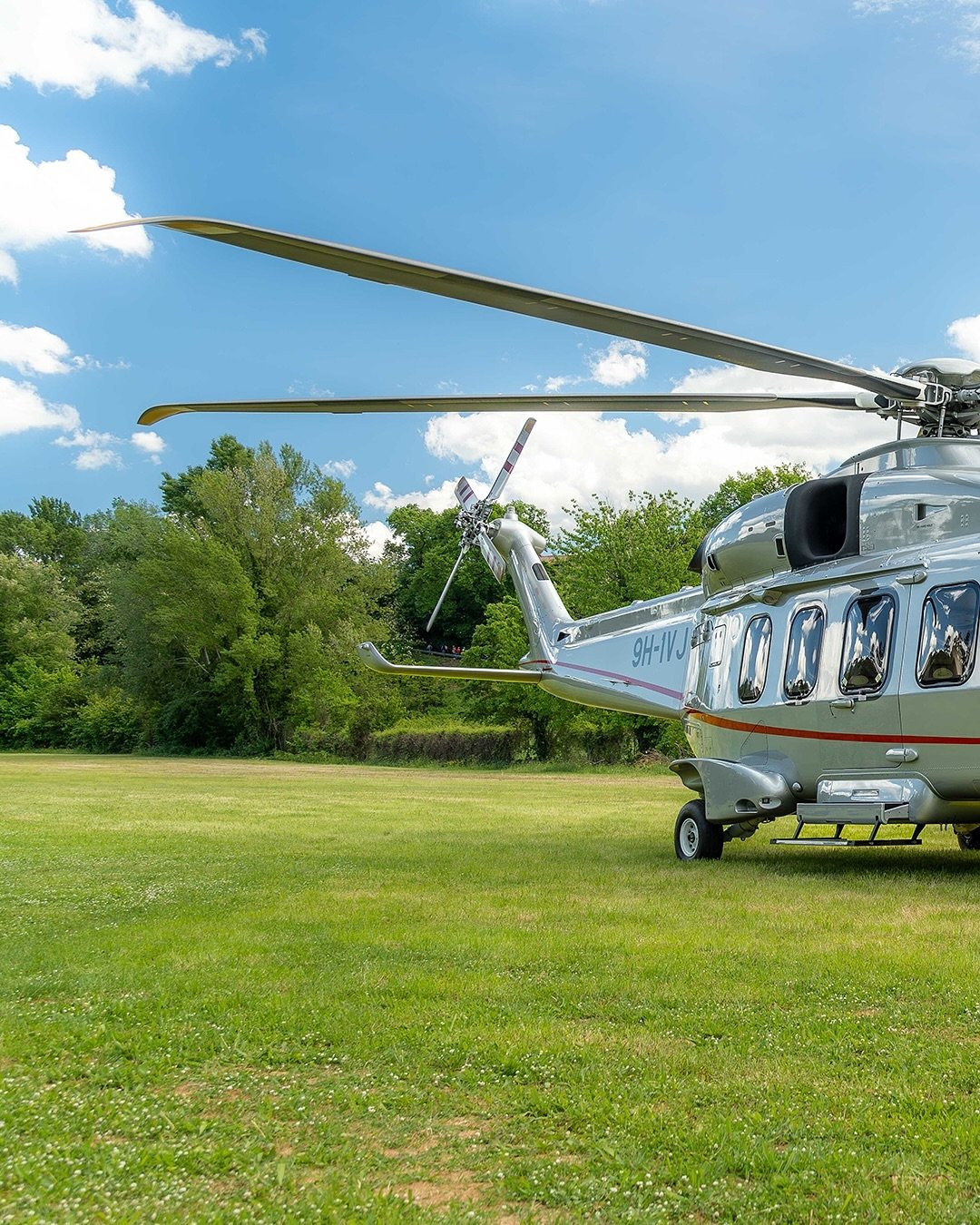 Helicopter